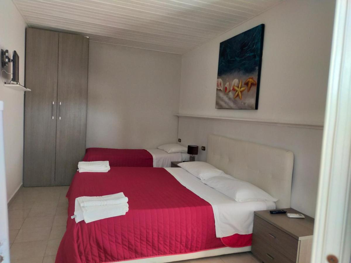 Hotel All'Antico Pozzo Barcellona Pozzo di Gotto Eksteriør billede